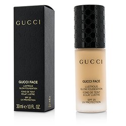 Gucci รองพื้น Lustrous Glow Foundation SPF 25 - #030 (Light) 30ml/1oz